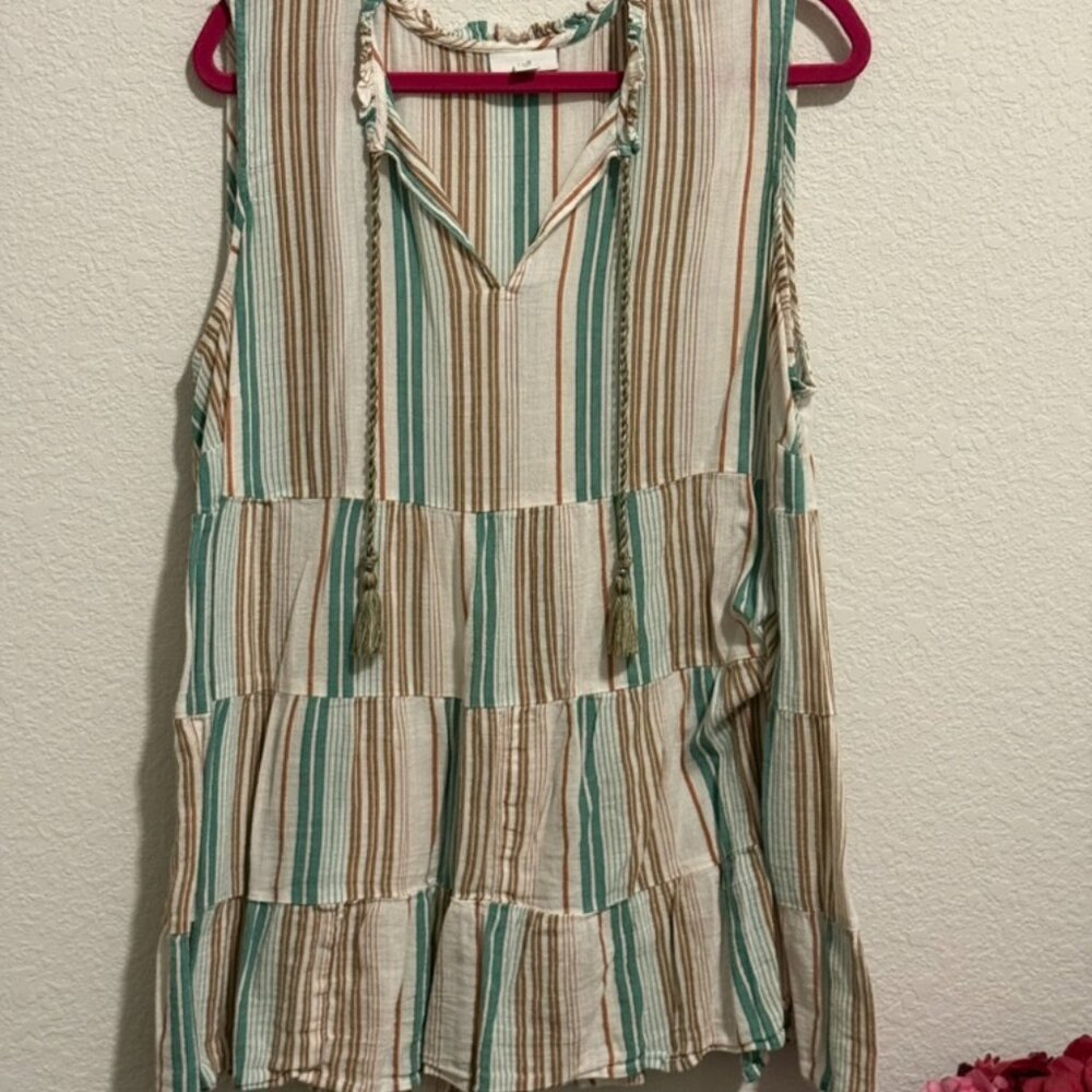 Peplum Sleevless Top